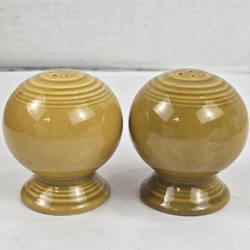 Vtg Fiesta Ironstone Antique Gold Salt & Pepper Shakers 1967-1972 RARE!! MINT